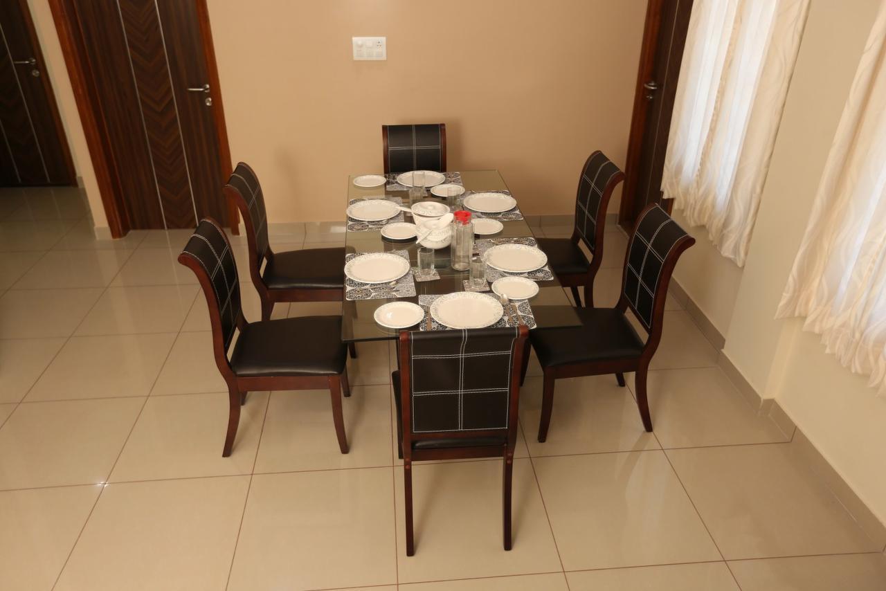 Benaka Suites Bangalore Eksteriør billede