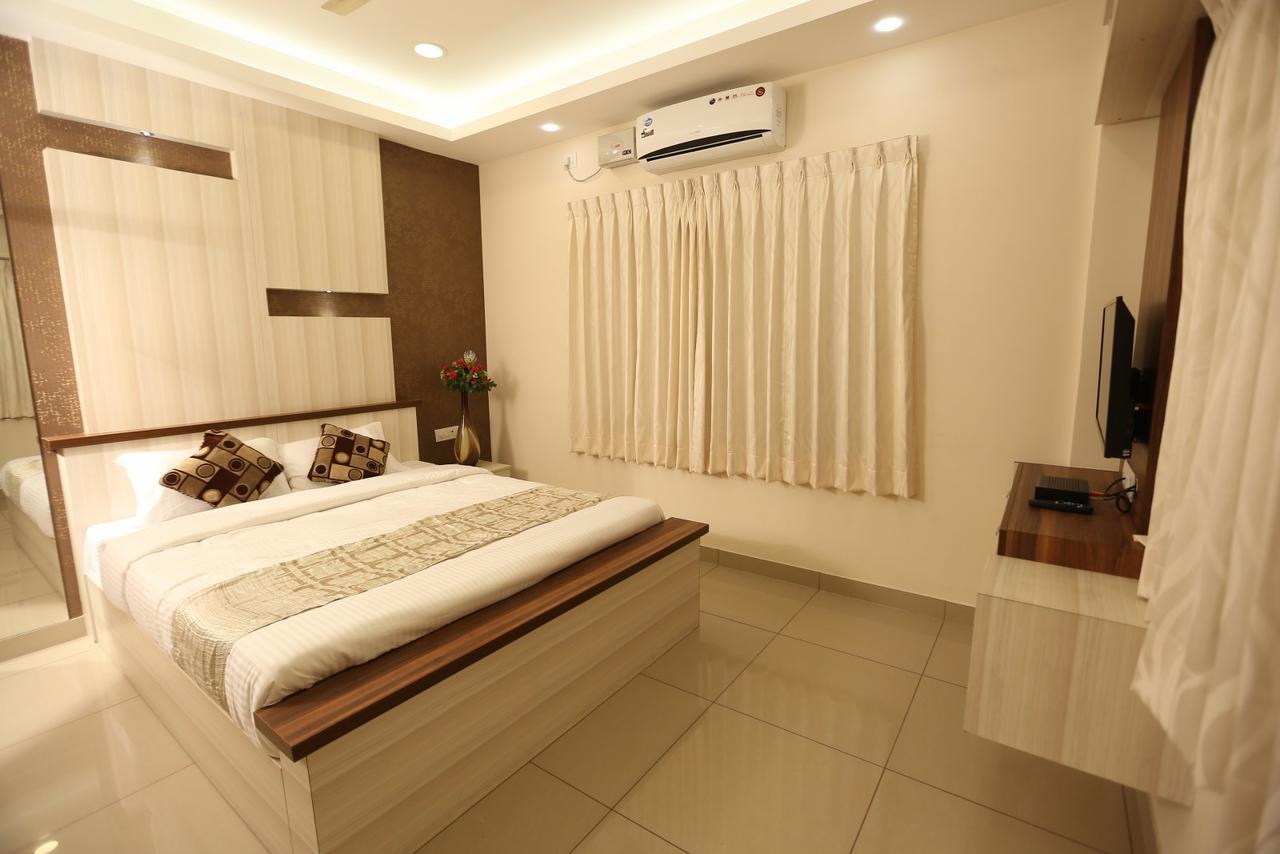 Benaka Suites Bangalore Eksteriør billede